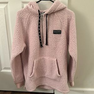 Women’s 3/4 fleece zip up. Light pink